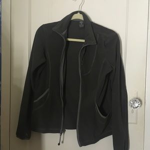 Super cute size medium REI fleece